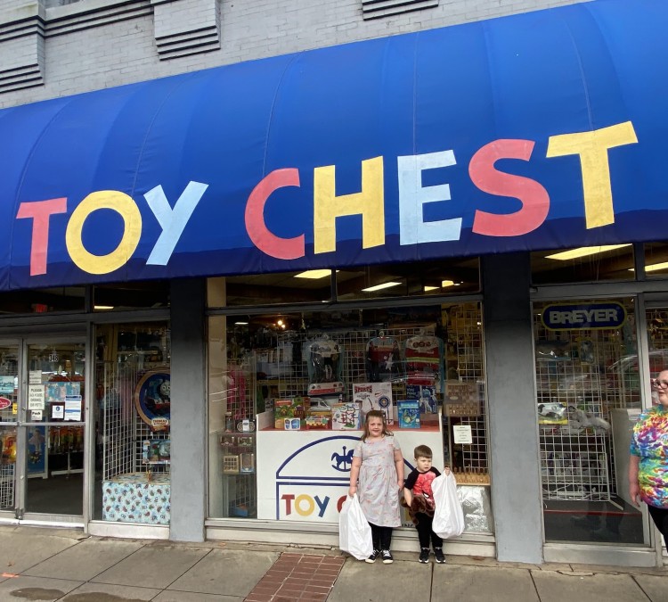 Toy Chest (Hot&nbspSprings&nbspNational&nbspPark,&nbspAR)